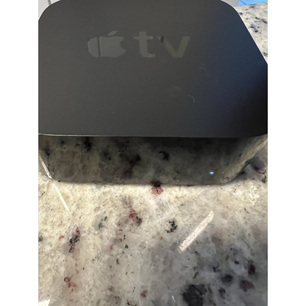 Apple TV 4K 64gb Model A1842‎ - System w/ Power Cord Tested Remote